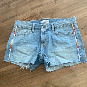 Loft Shorts with Embroidery Detail Size 26/2